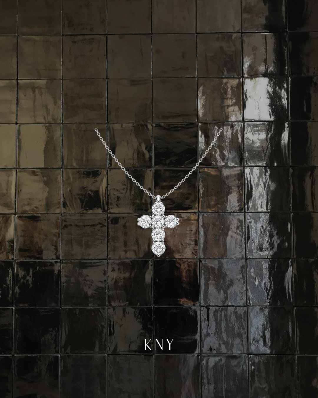KENNY CROSS NECKLACE